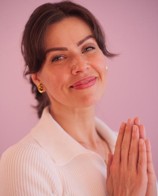 betty-praying-hands-emoji Buddha Betty